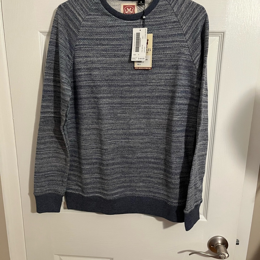 Micros Men's Navy and Gray Lightweight Crewneck Sweater
